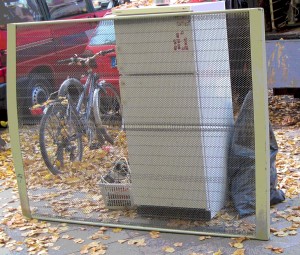 Stuff awaiting transportation on a street in Berlin